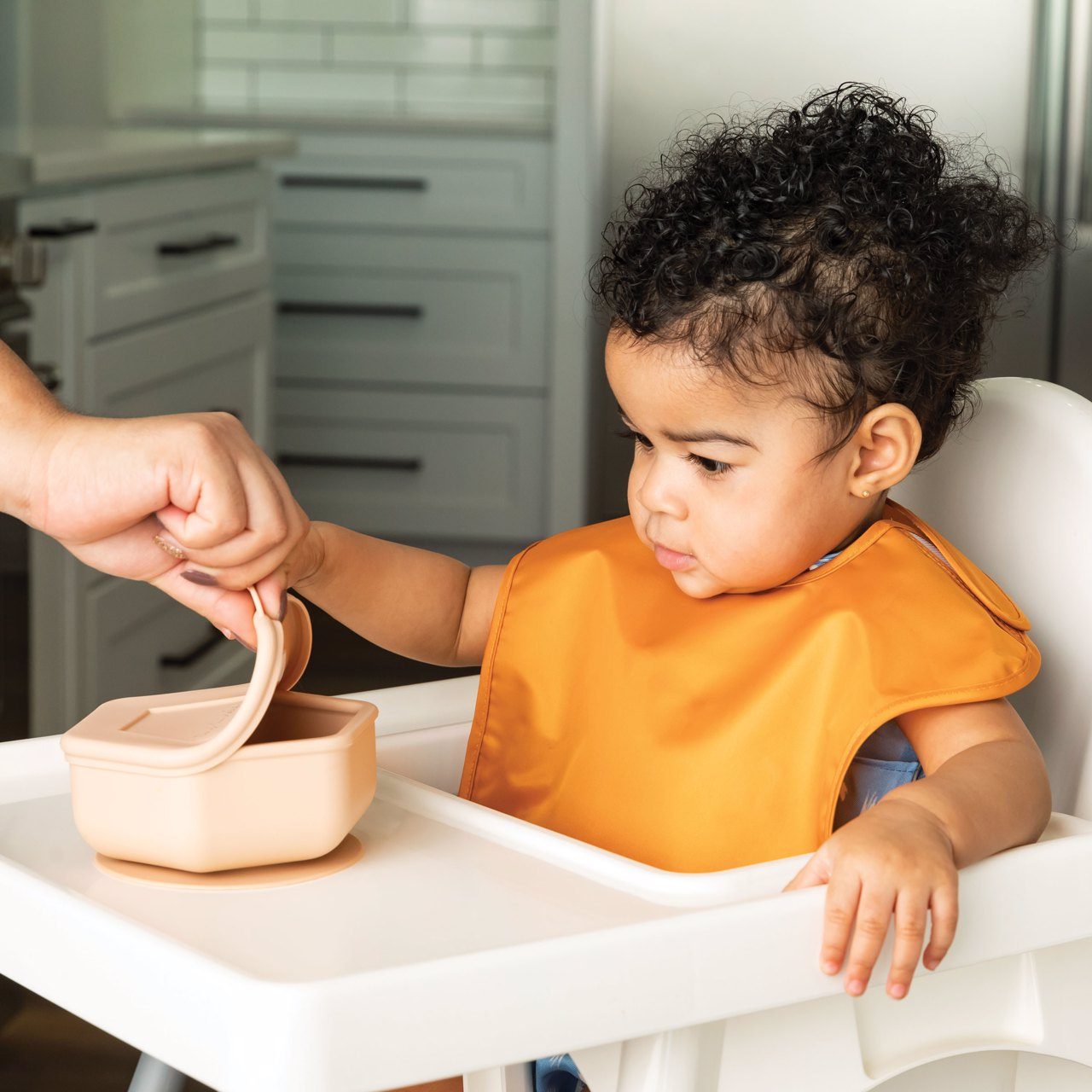 Tiny Twinkle - Silicone Suction Bowl and Lid Set - Sand
