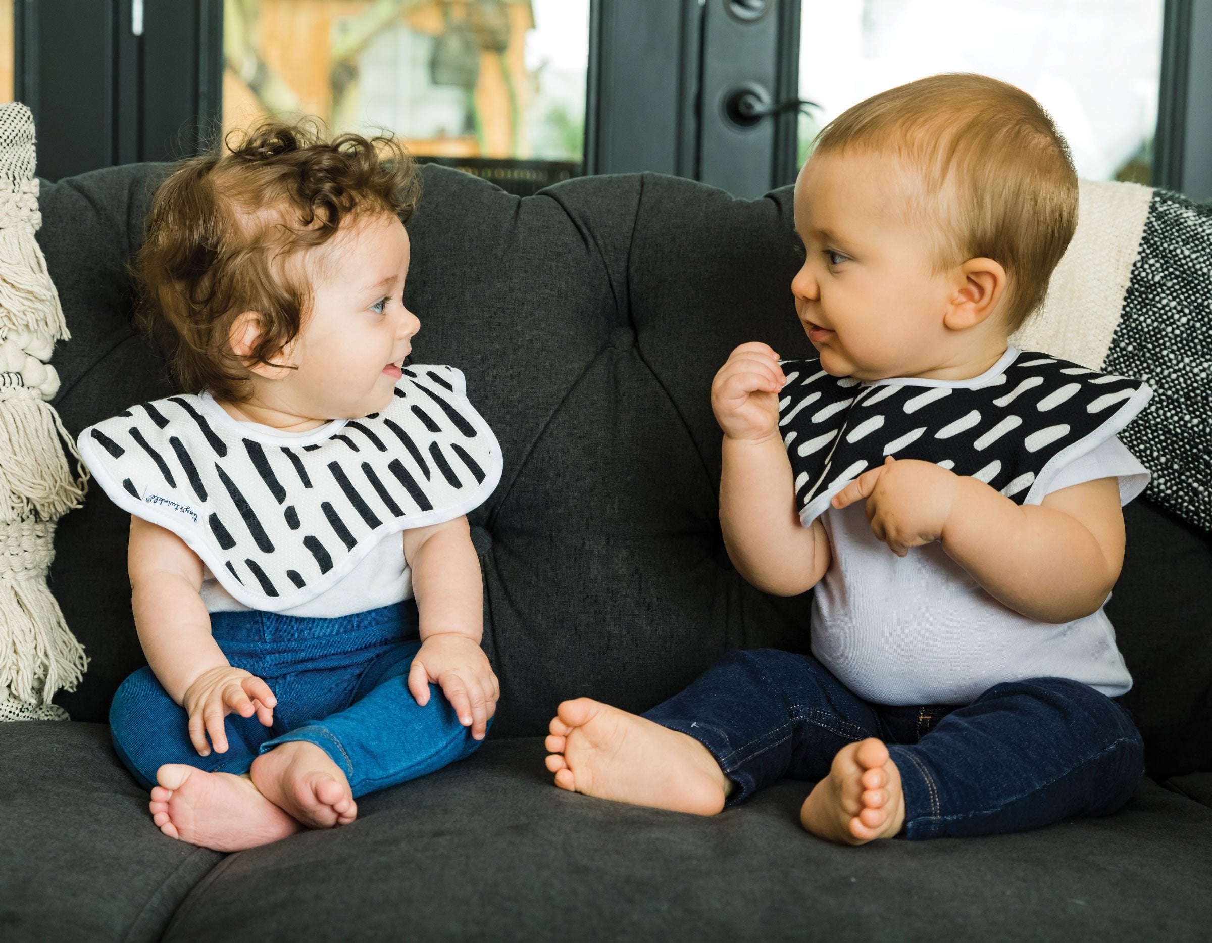 Tiny Twinkle - Kaffle® Roundabout Bib - Black & White Set of 2