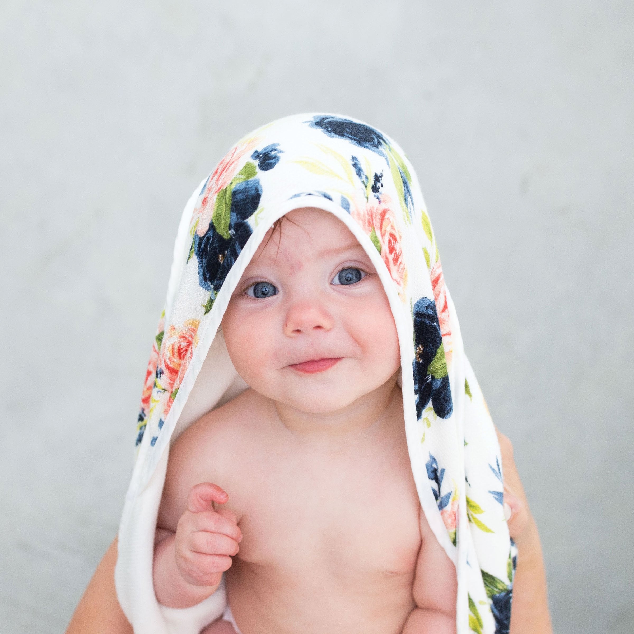 Tiny Twinkle - Hooded Towel and Washcloth Set - Blush